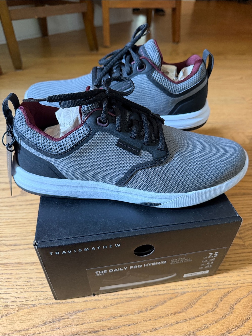 Travis Mathew Men’s Gray Daily Pro Hybrid Shoe